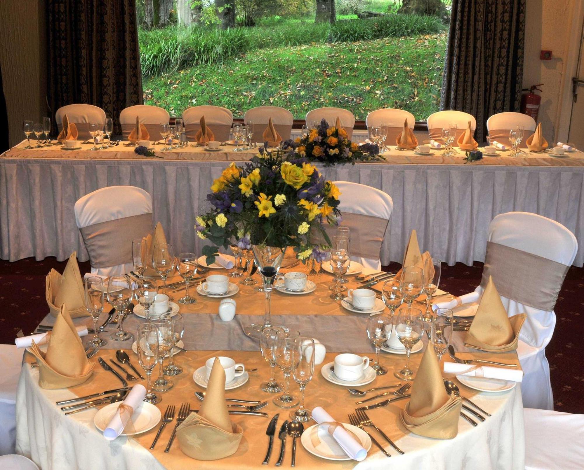 Woodland House Hotel ดัมฟรีส์ ภายนอก รูปภาพ